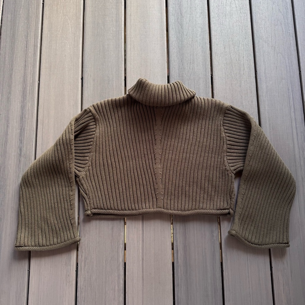 Zara Women’s Ribbed Knit Cropped Cowl Turtleneck 100% Acrylic Sweater Size Small